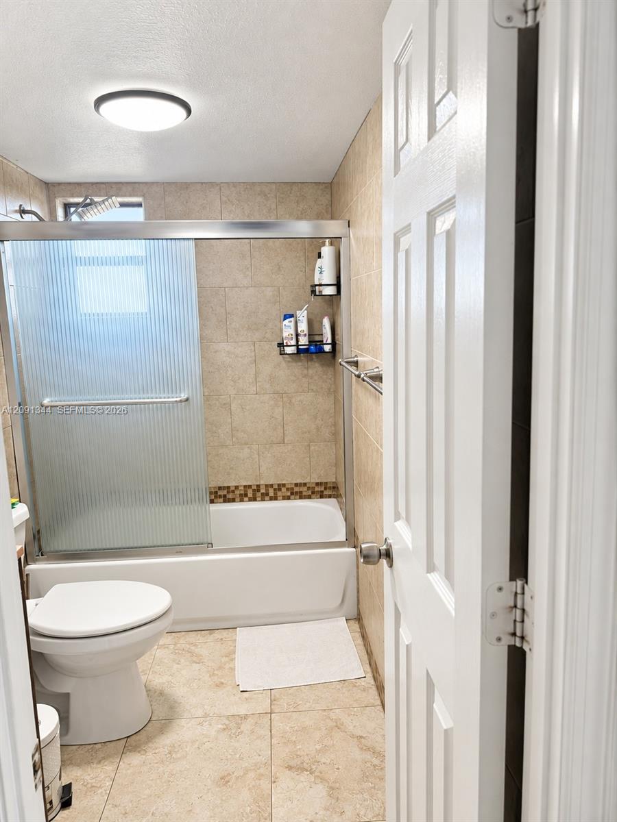 4550 NW 9th Street