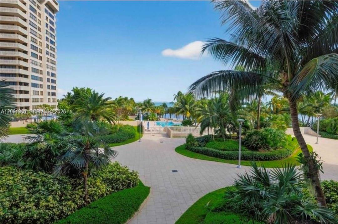 2 Grove Isle Drive
