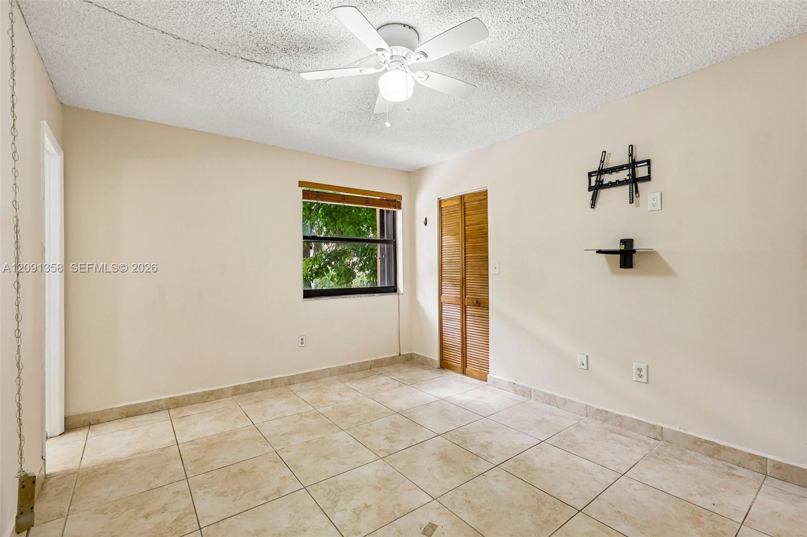 241 W Park Drive