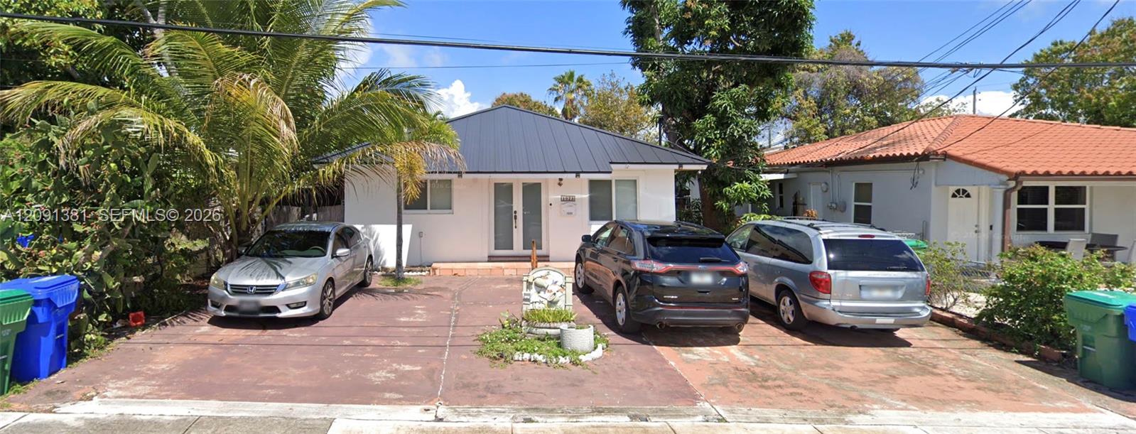 1025 SW 12th Street