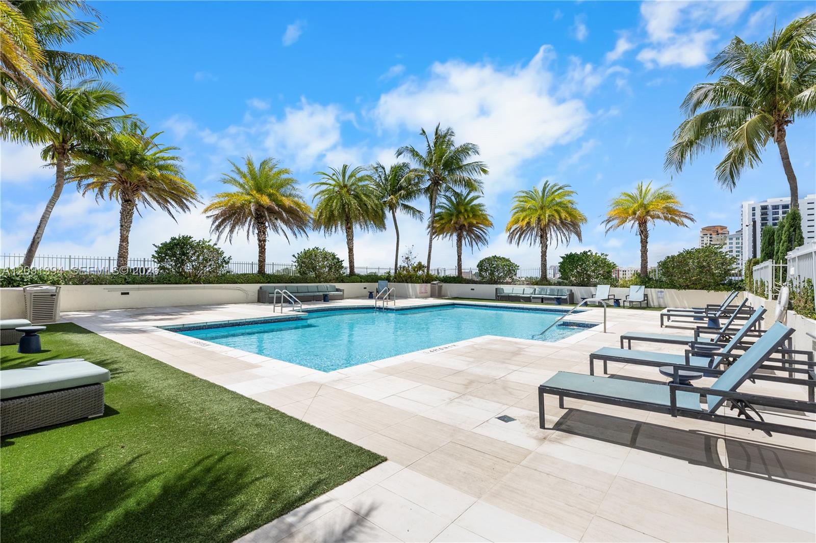 3000 Coral Way