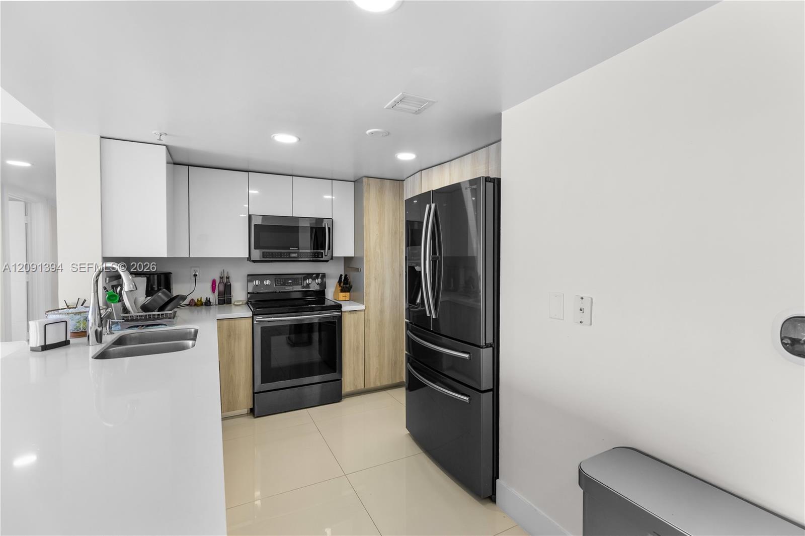 3000 Coral Way