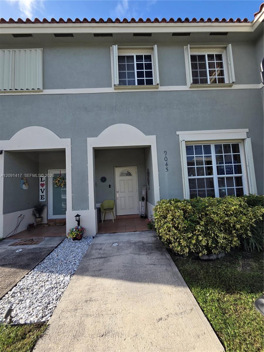 9045 SW 203rd Terrace