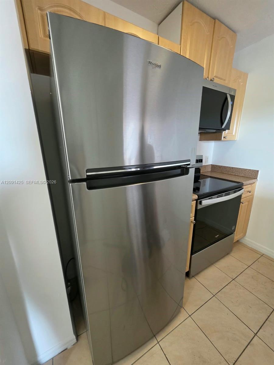 102 SW 6th Avenue