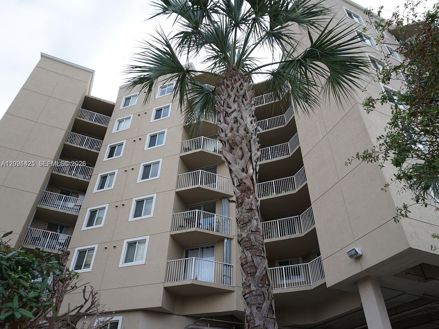 102 SW 6th Avenue