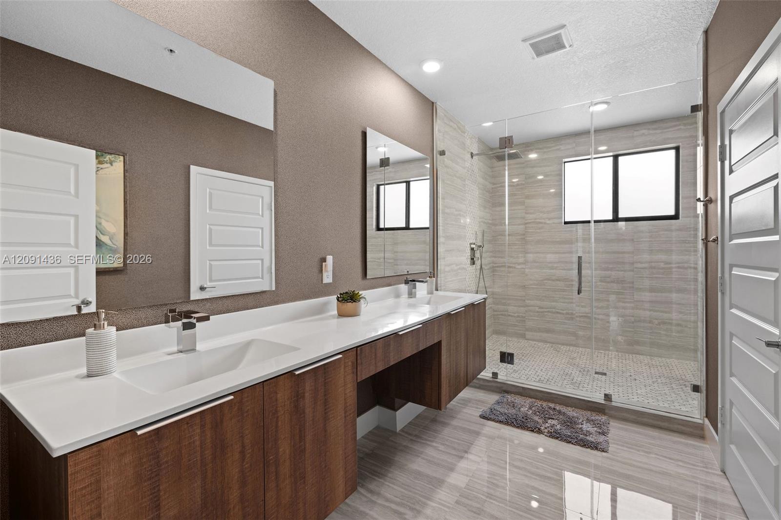 4720 NW 84th Court
