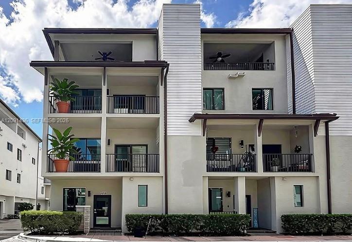 4720 NW 84th Court