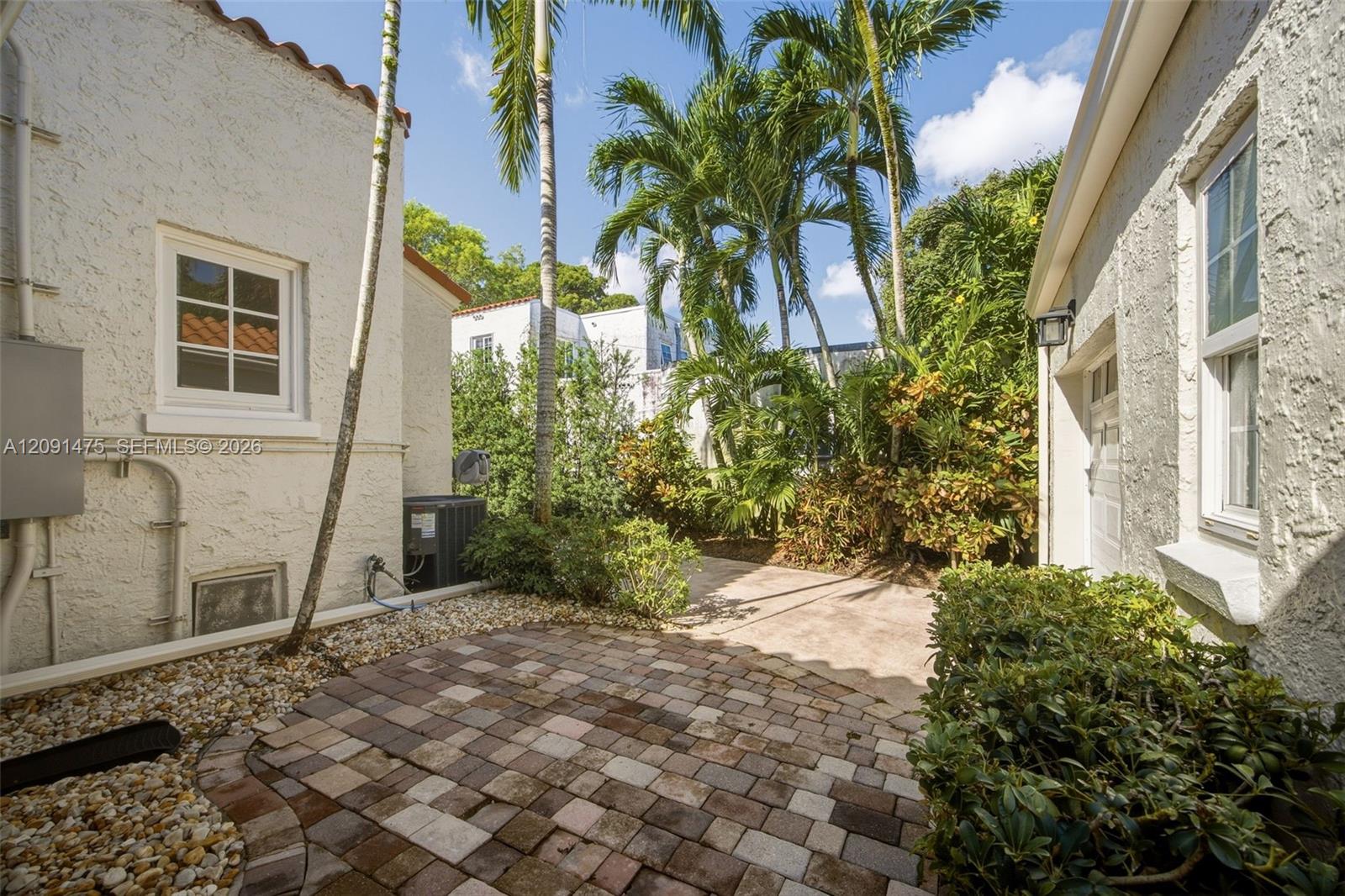 505 Navarre Avenue