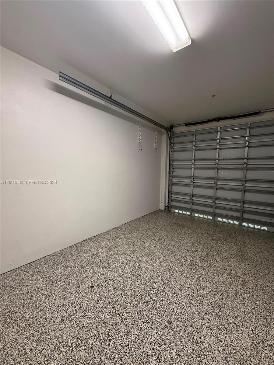 455 NE 39th Street