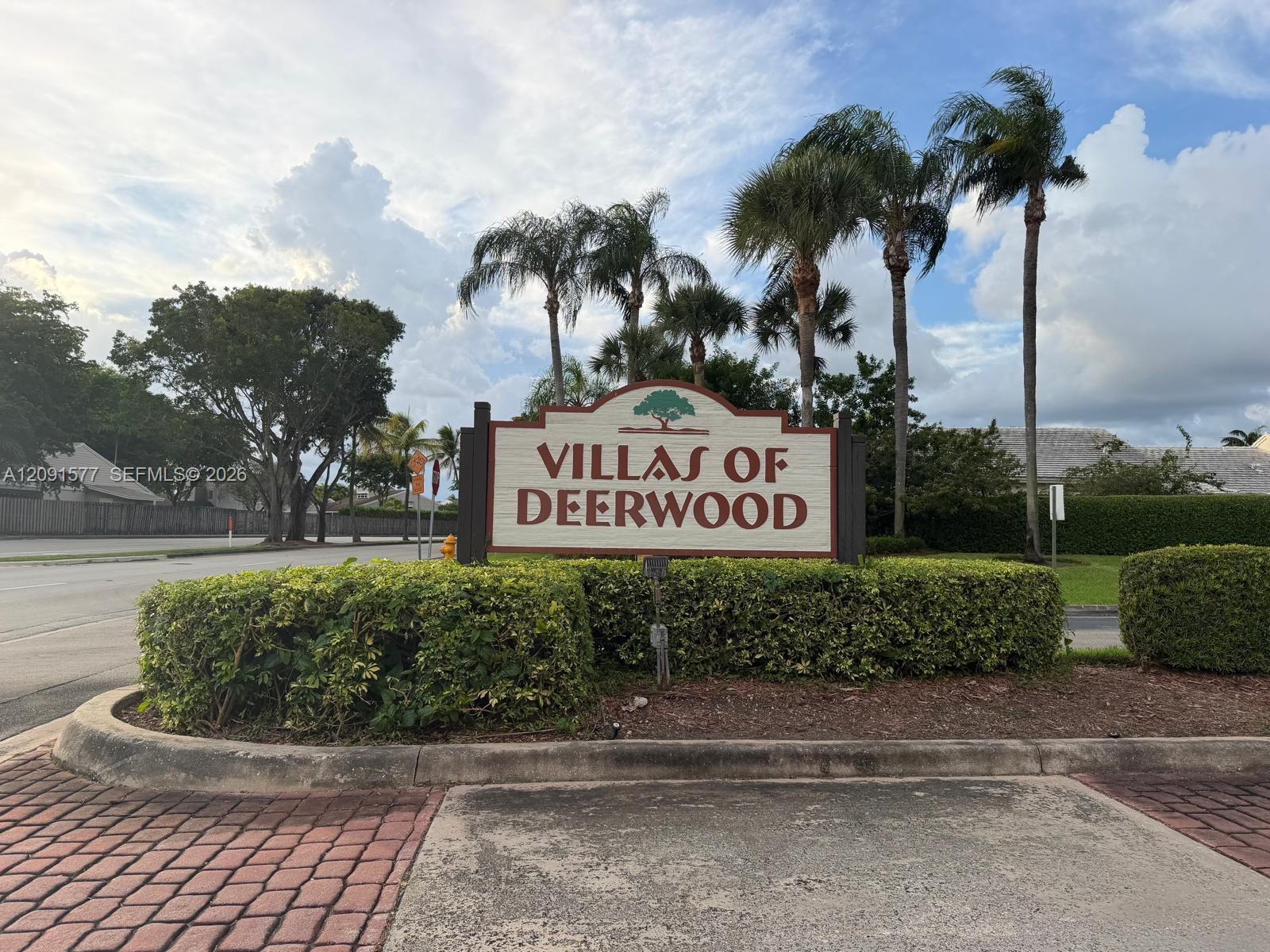 14812 SW 124th Court gallery image #1