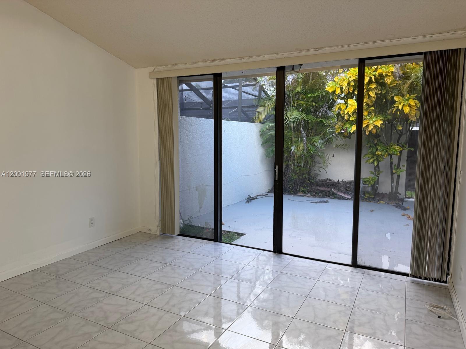14812 SW 124th Court gallery image #15
