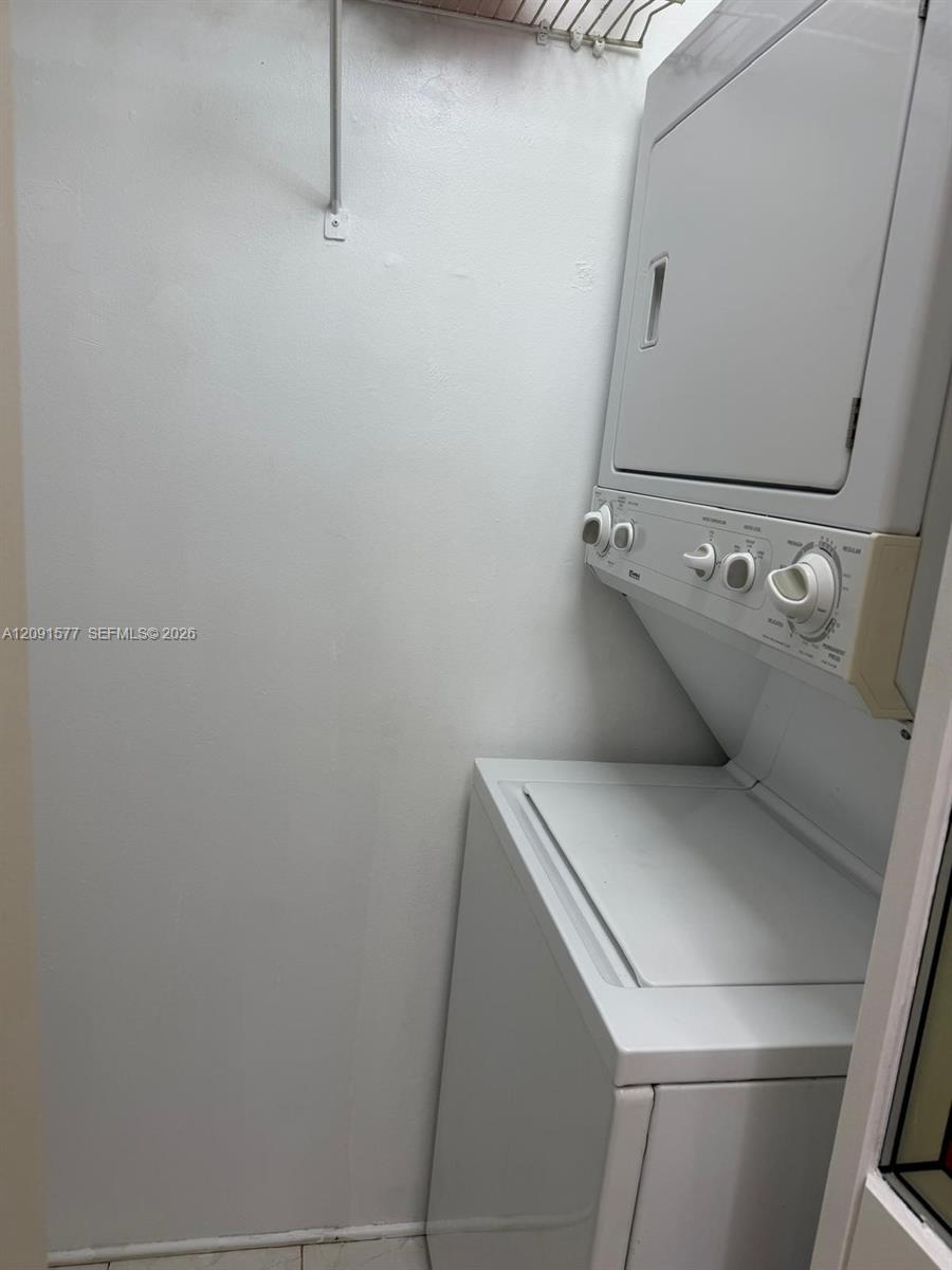 14812 SW 124th Court gallery image #22