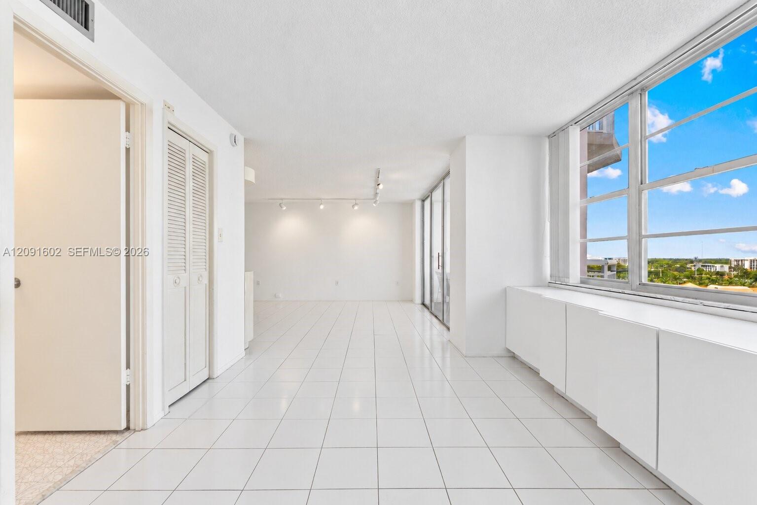 18021 Biscayne Boulevard