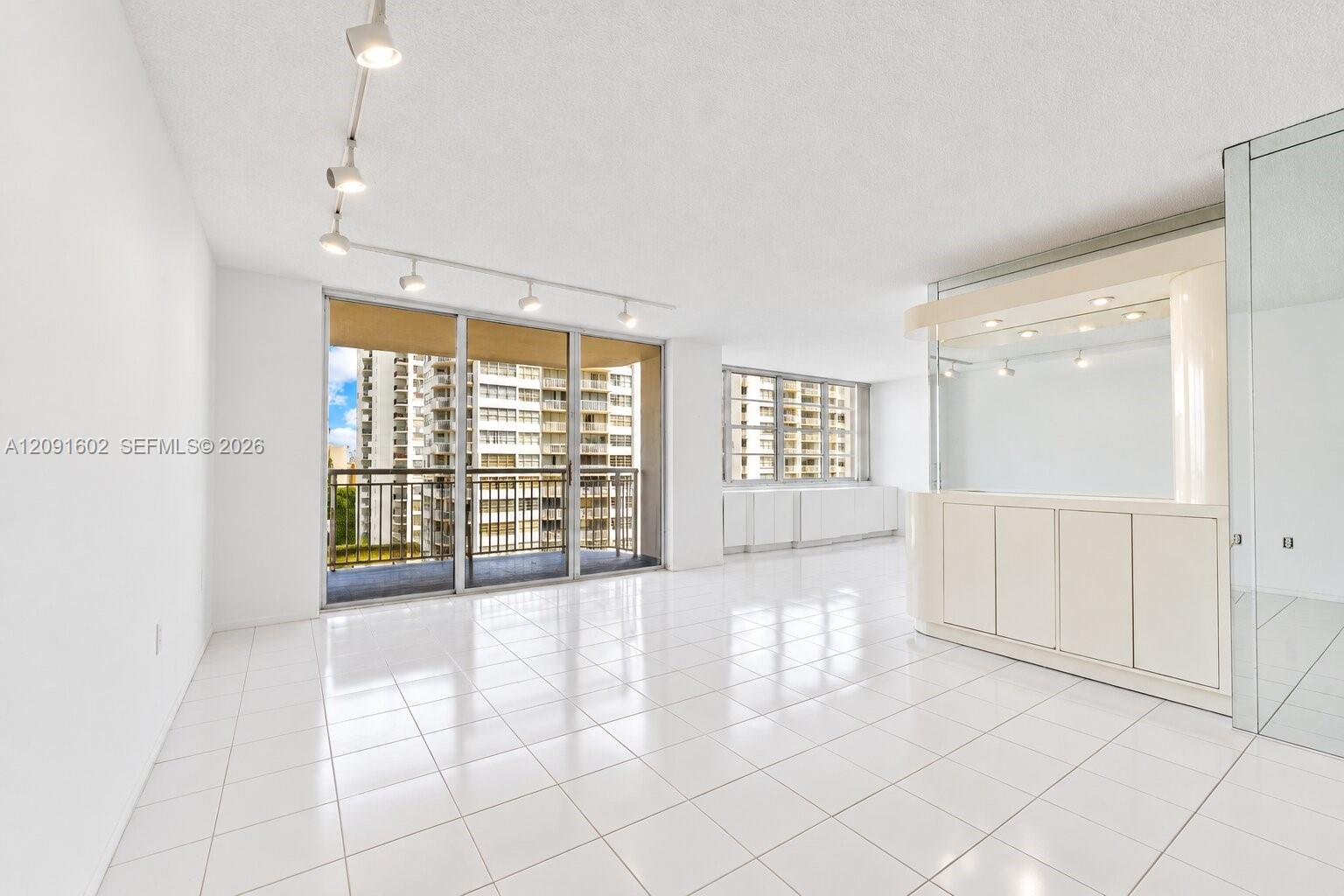 18021 Biscayne Boulevard