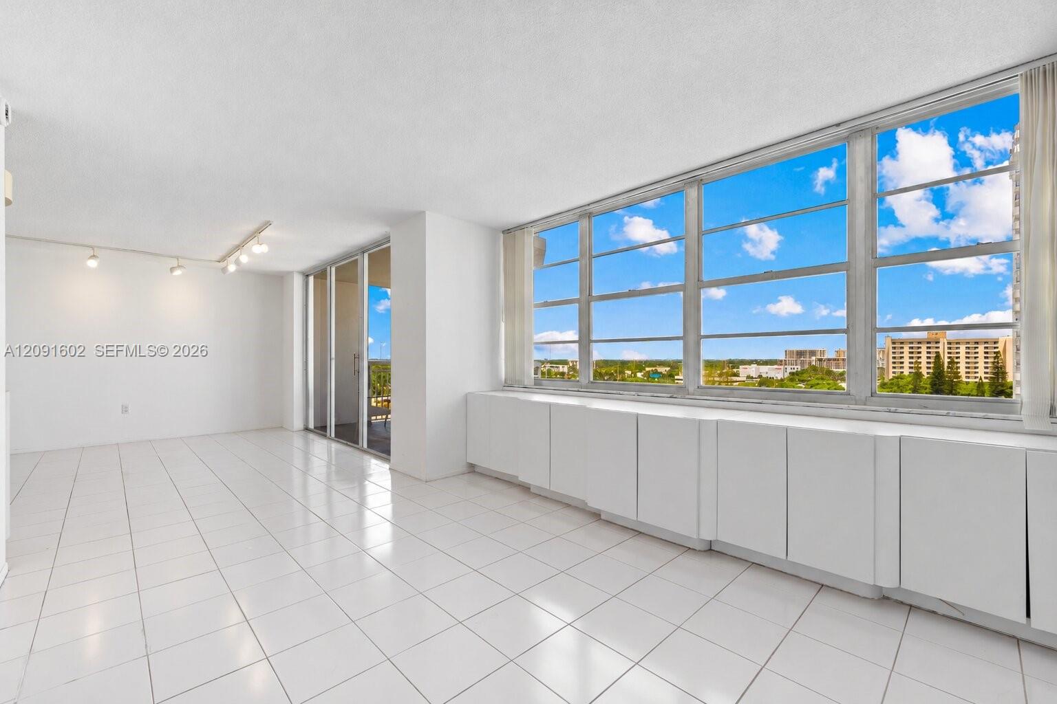 18021 Biscayne Boulevard