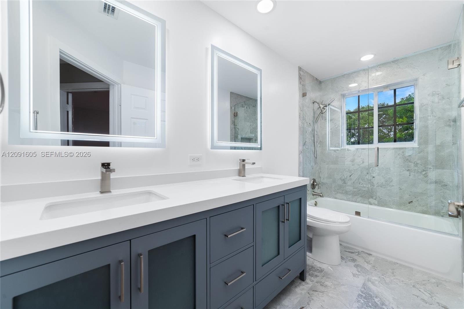 4400 Fox Ridge Drive