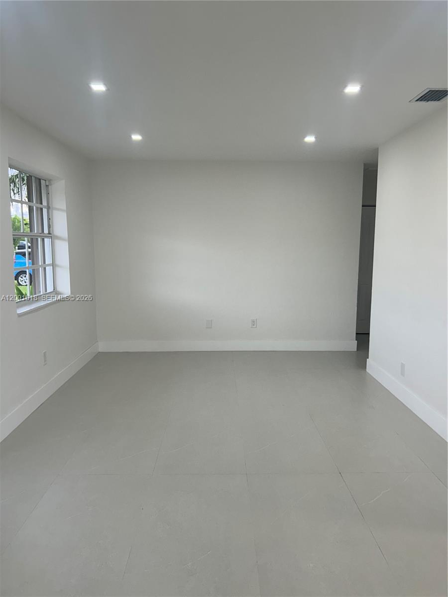 9230 SW 41st Street