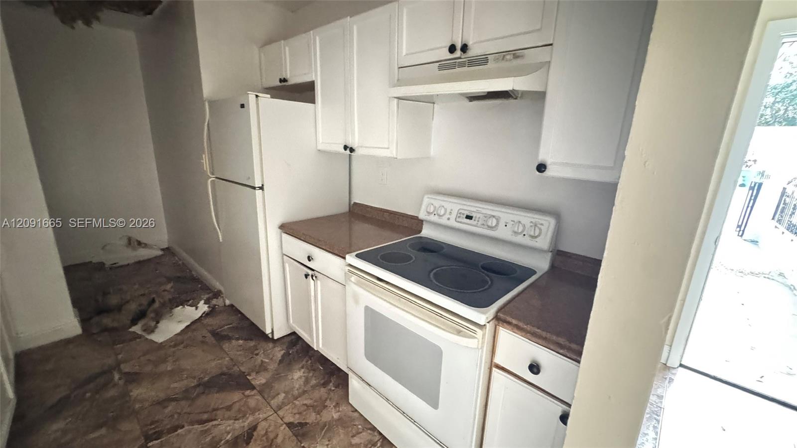 3896 NW 207th St Road