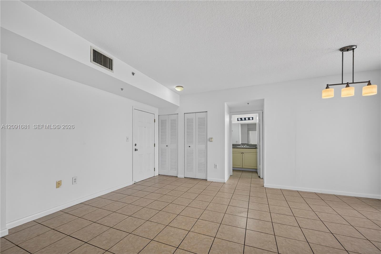 1 Glen Royal Parkway