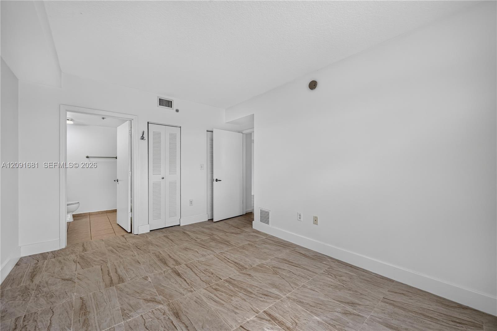 1 Glen Royal Parkway