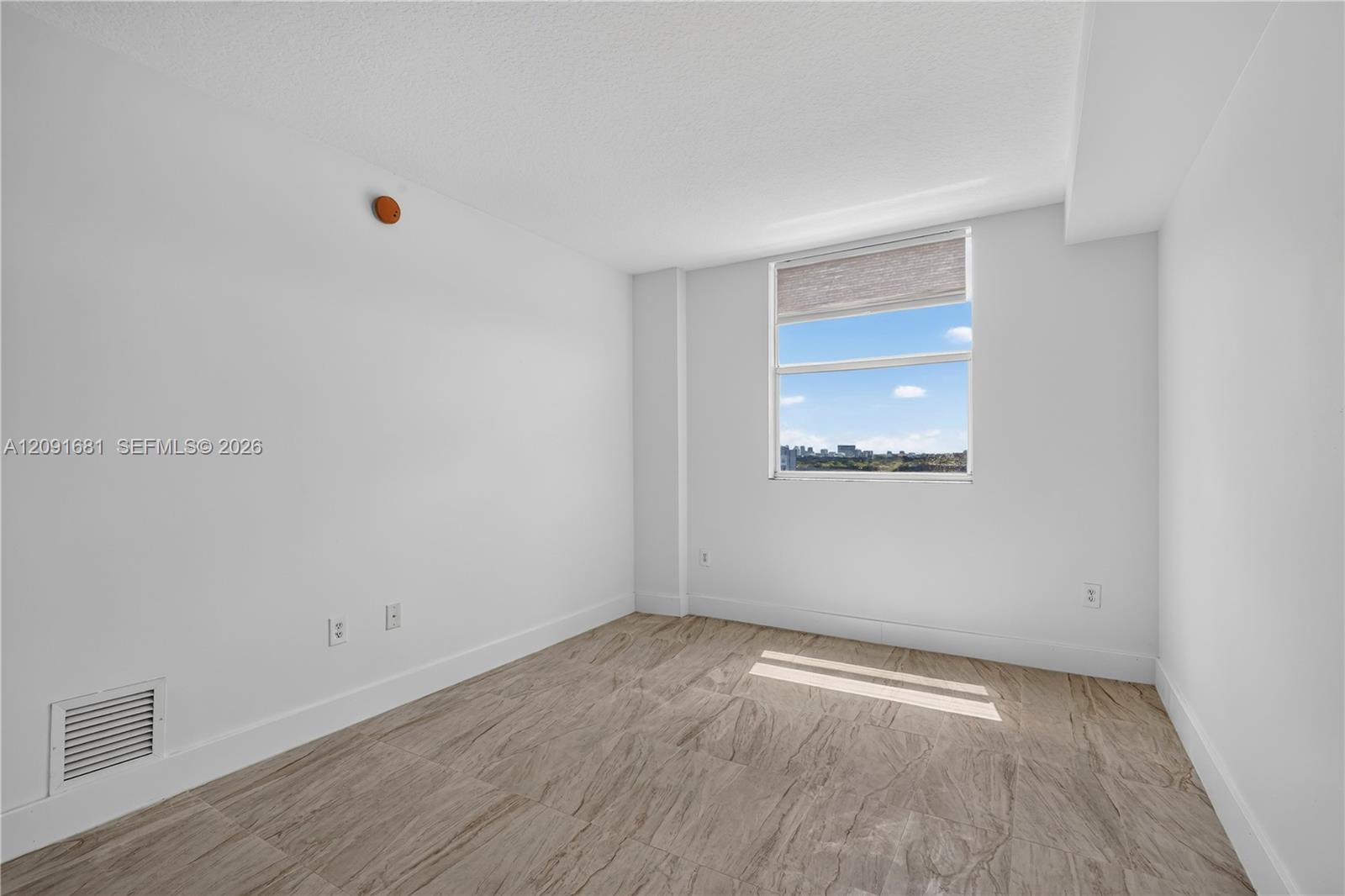 1 Glen Royal Parkway
