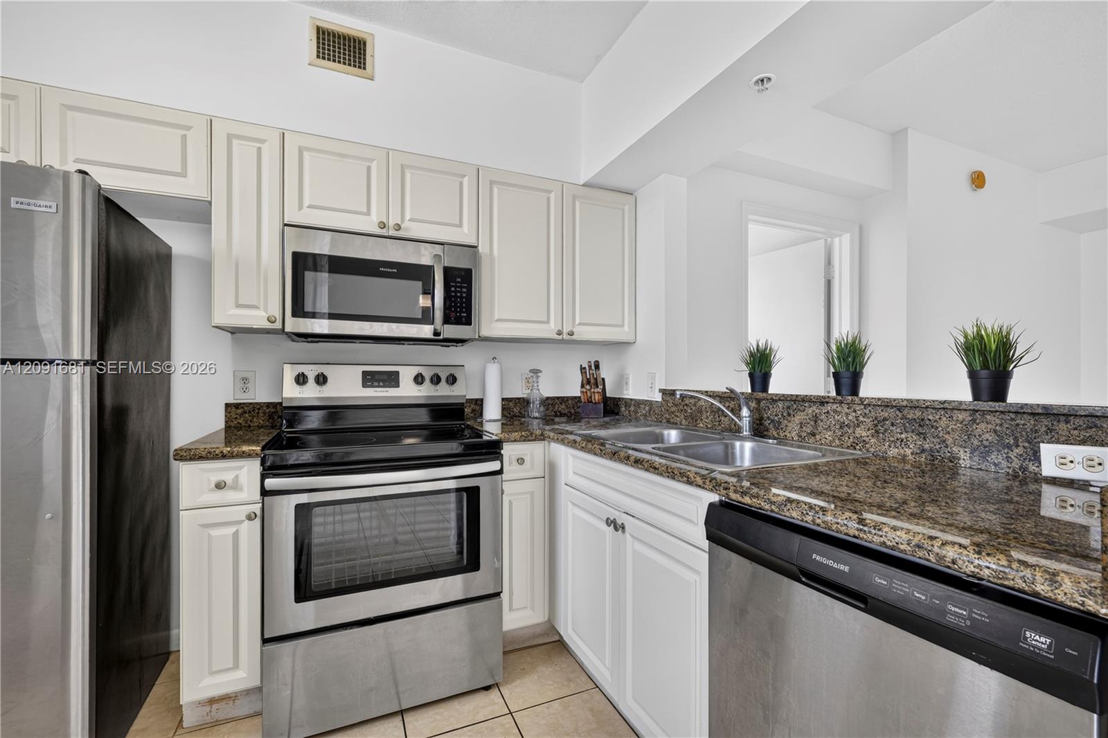 1 Glen Royal Parkway