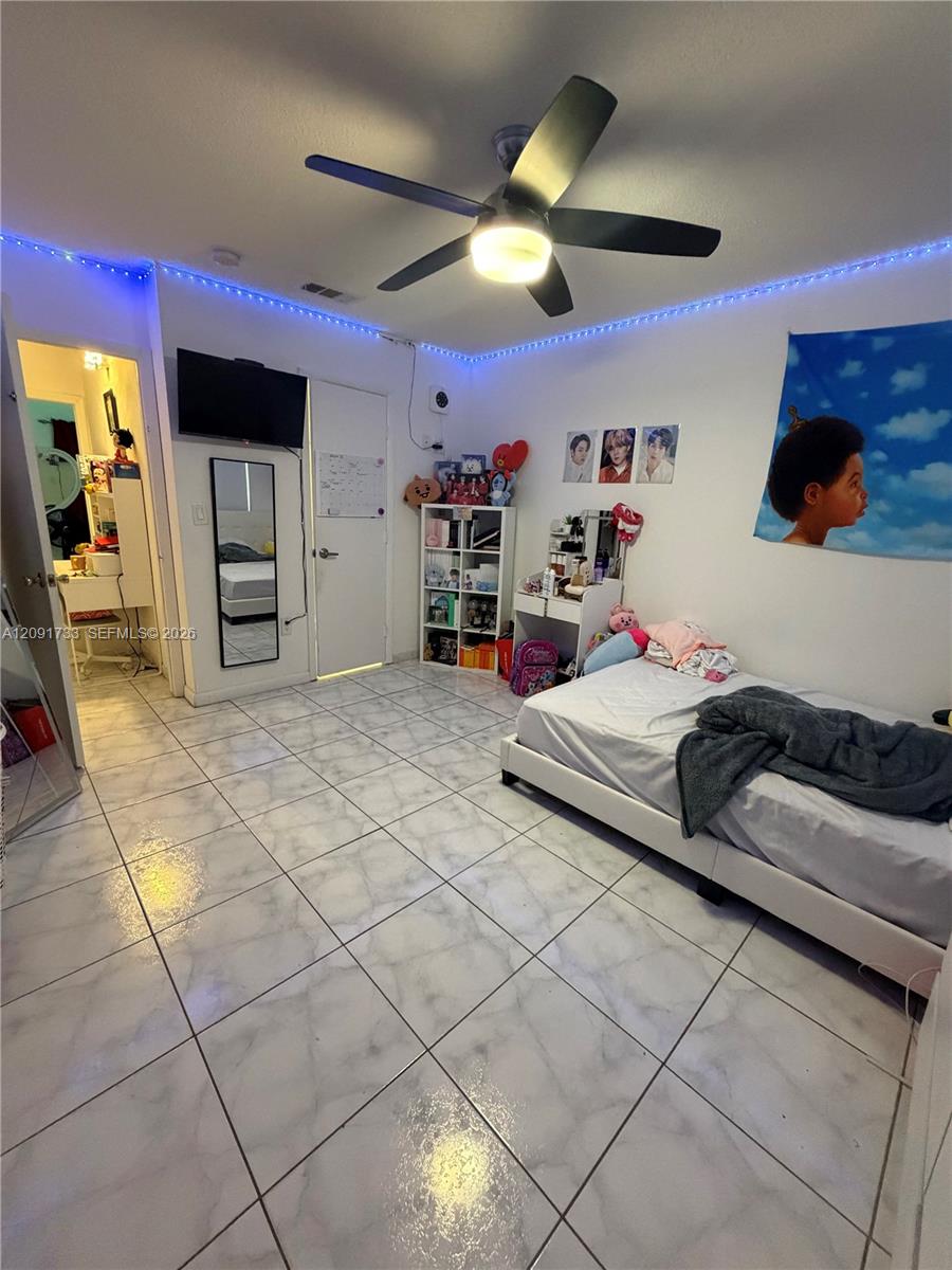 270 NW 71st Avenue
