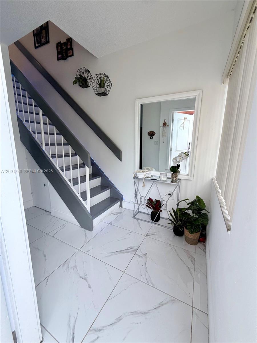 270 NW 71st Avenue