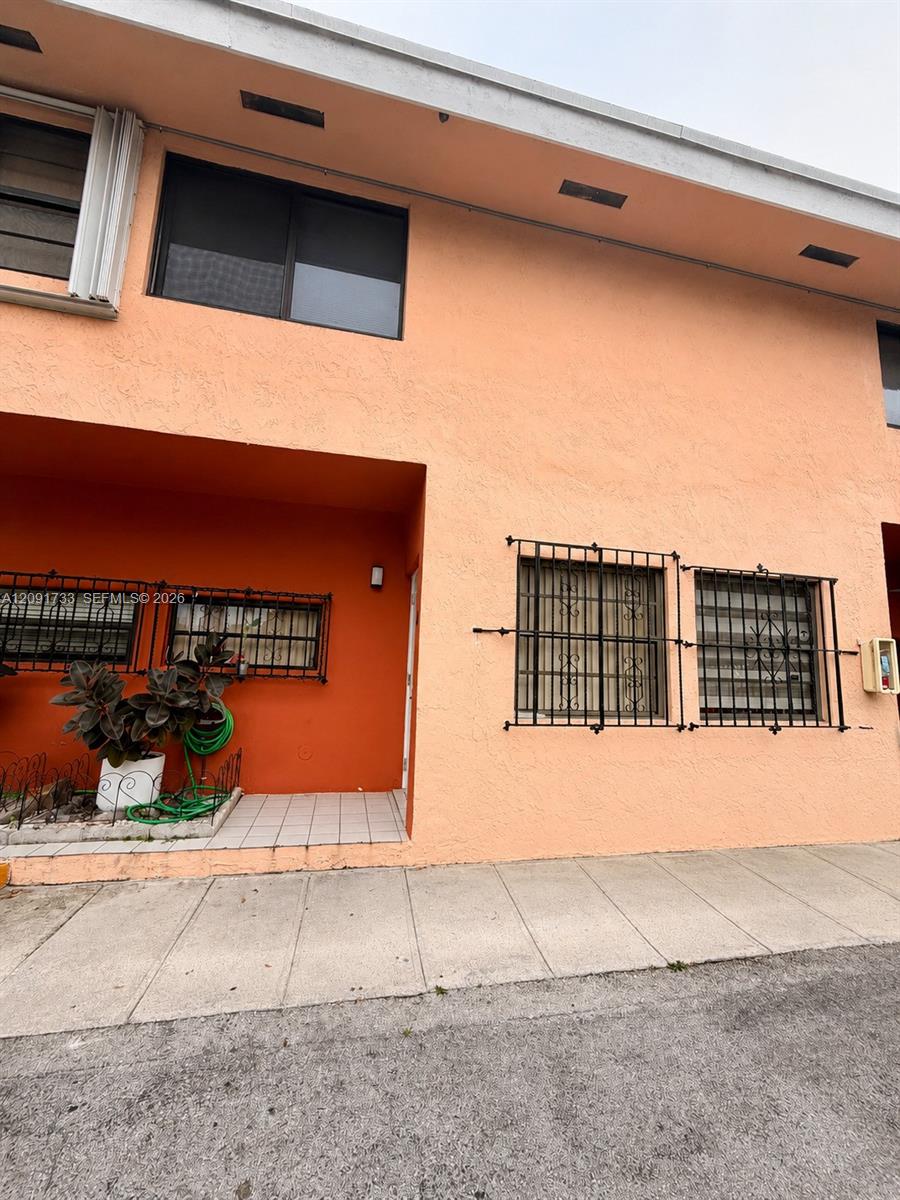 270 NW 71st Avenue