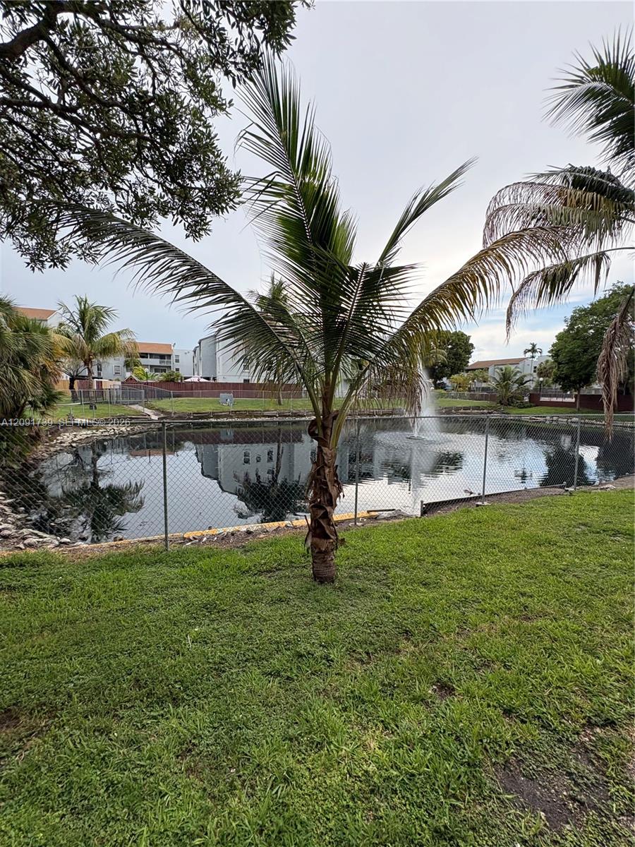 1725 W 60th Street