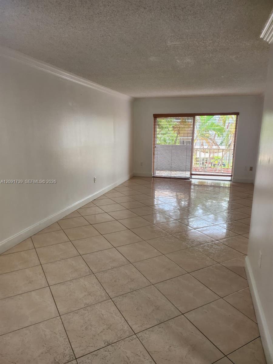 1725 W 60th Street