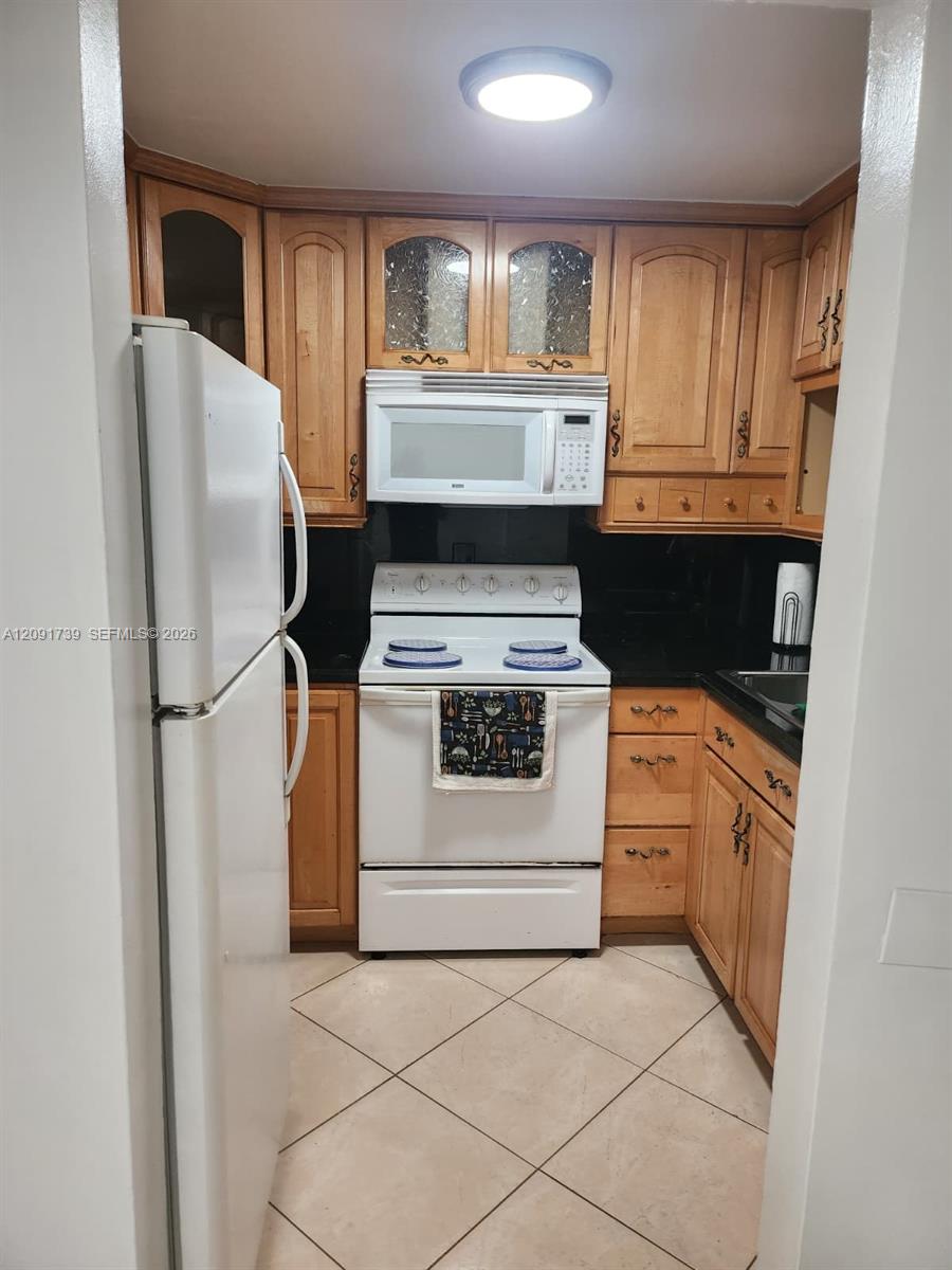 1725 W 60th Street