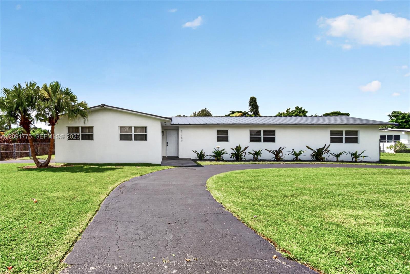 17400 SW 89th Court
