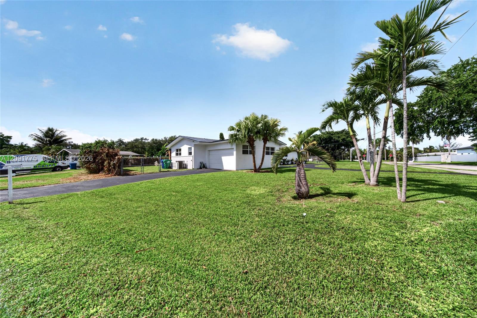 17400 SW 89th Court