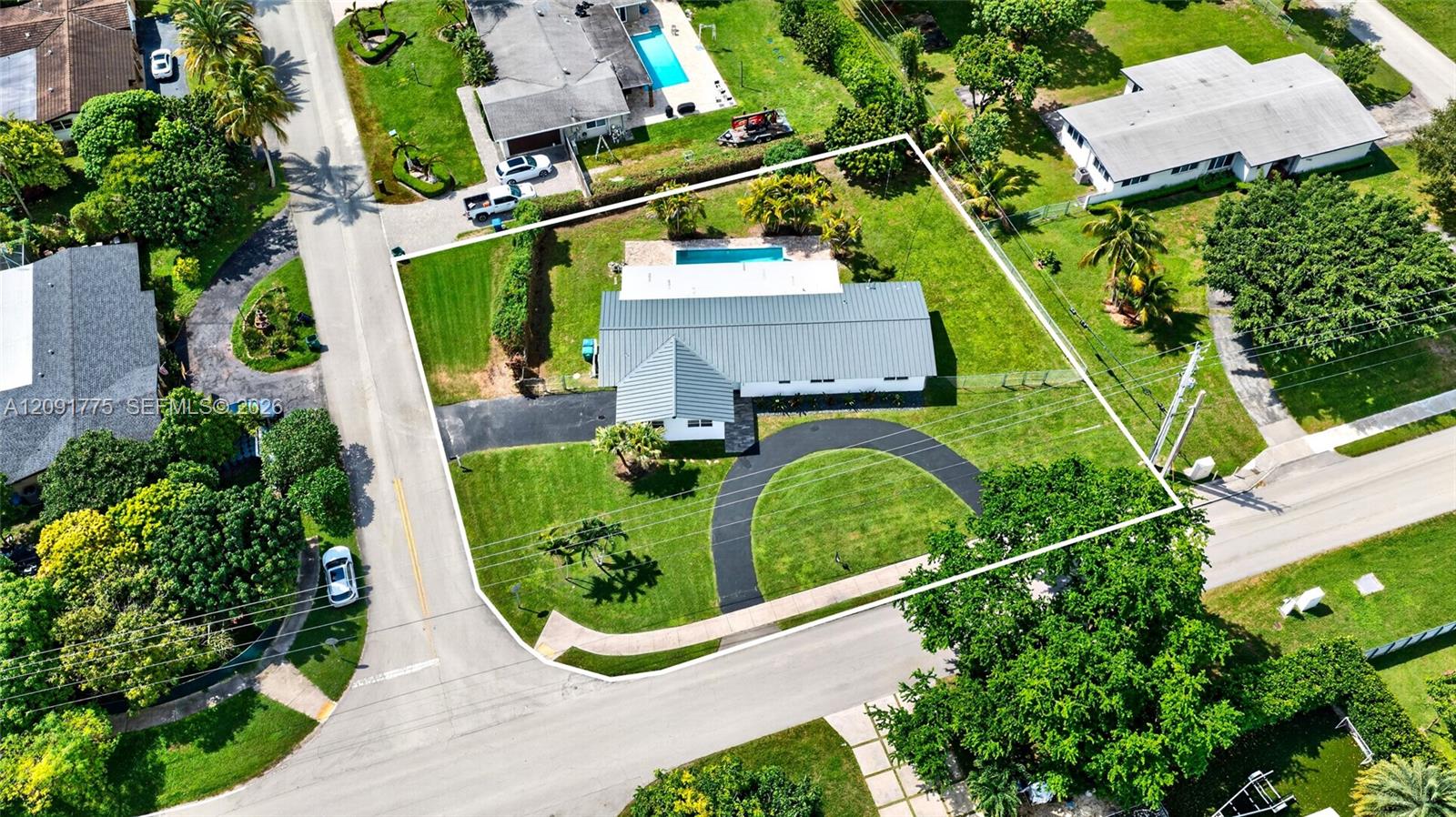 17400 SW 89th Court
