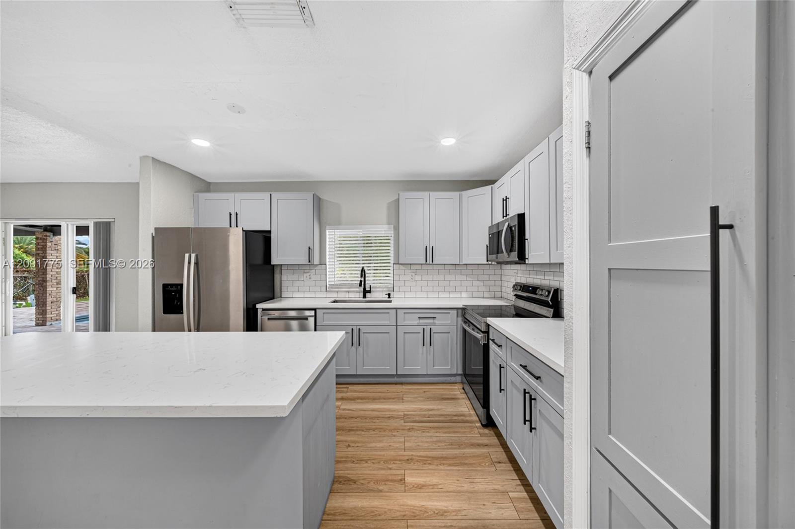 17400 SW 89th Court