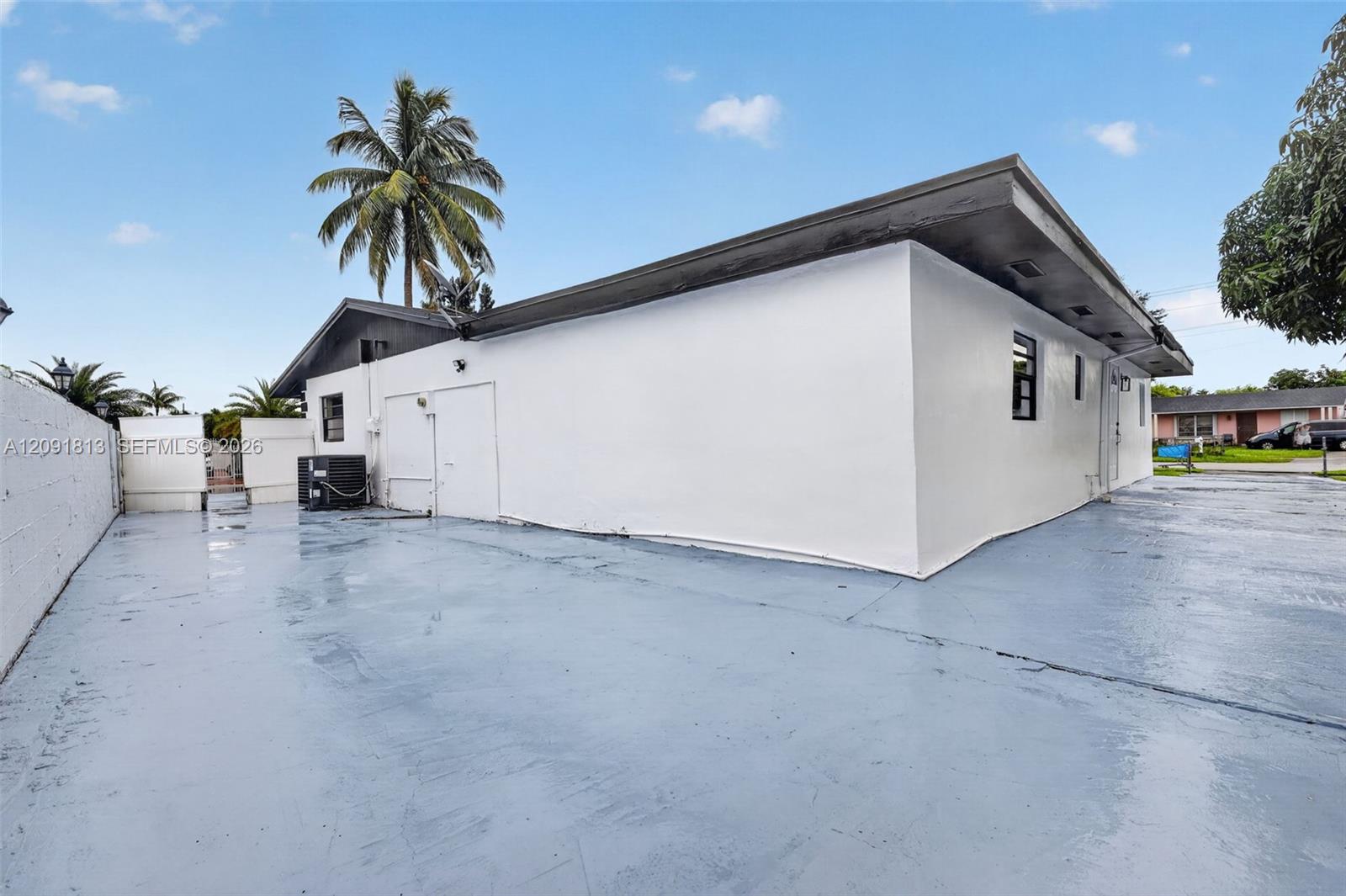 20352 NW 39th Court