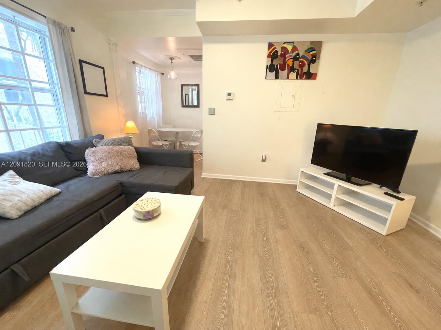 1542 Drexel Avenue