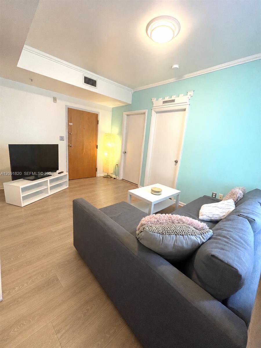 1542 Drexel Avenue