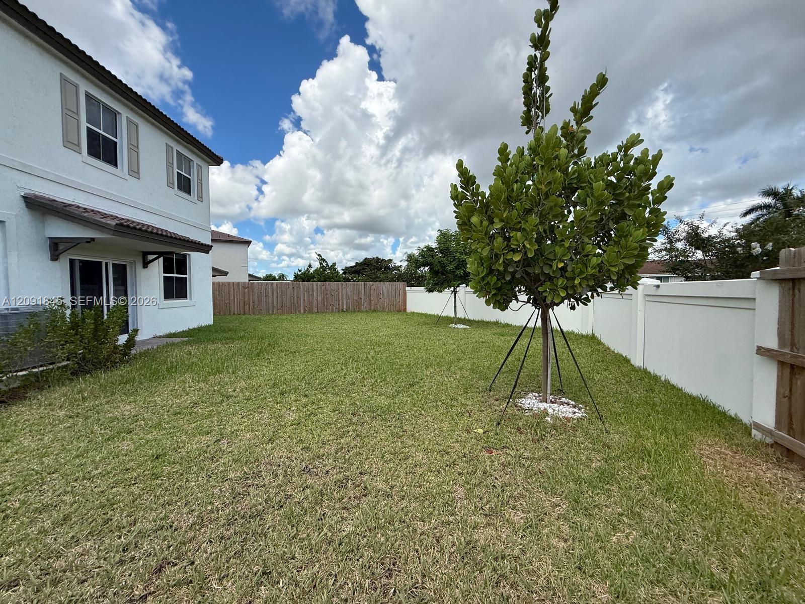 2661 SE 24th Court