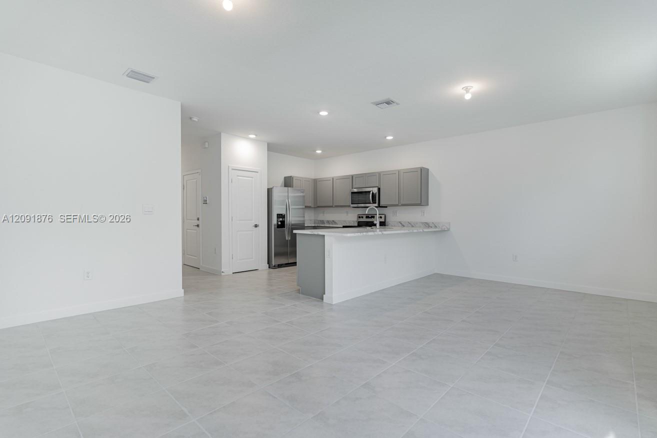 934 SE 19th Street