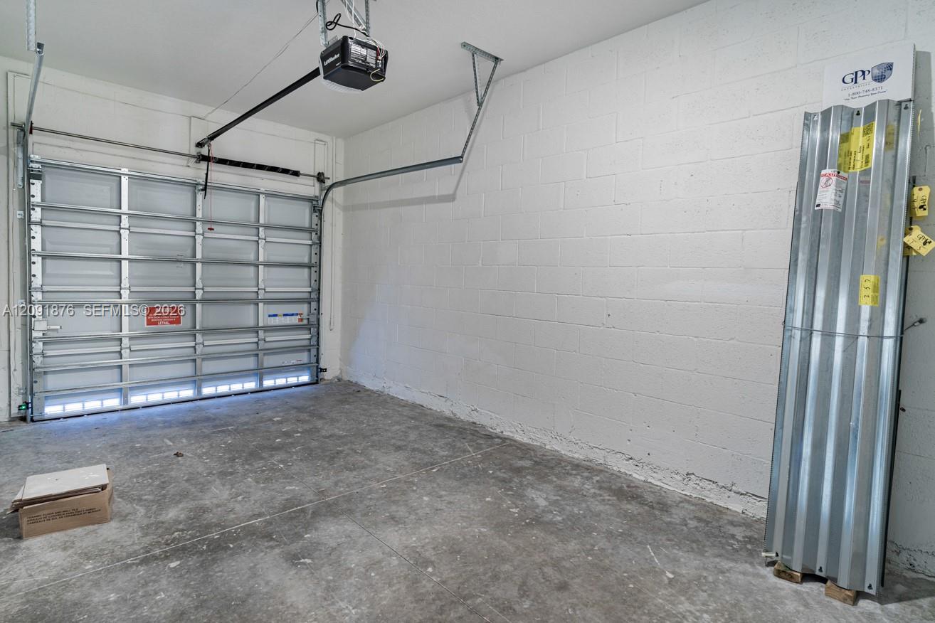 934 SE 19th Street