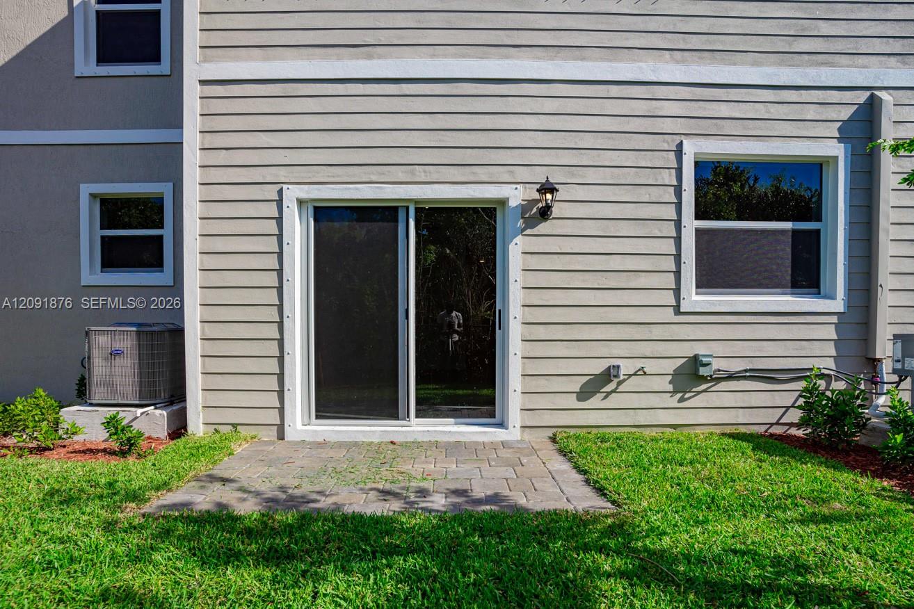 934 SE 19th Street