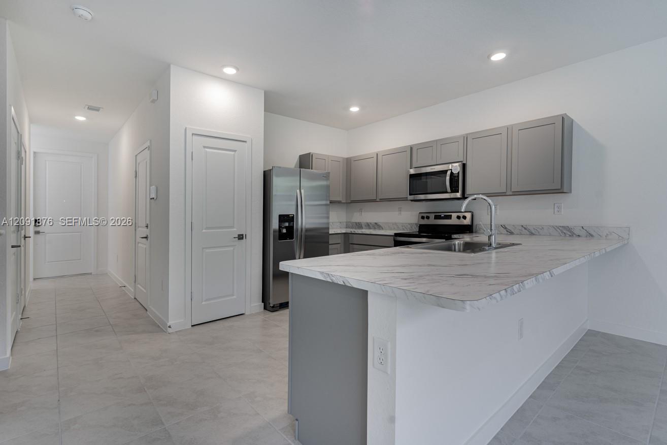 934 SE 19th Street