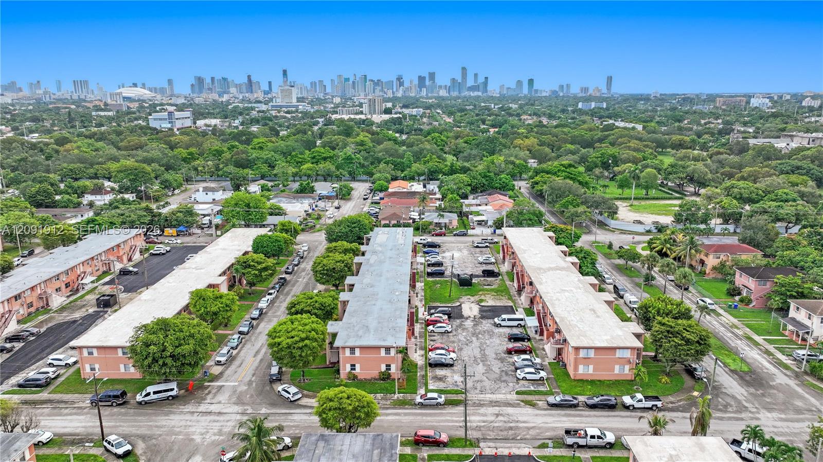 3470 SW 10th Street