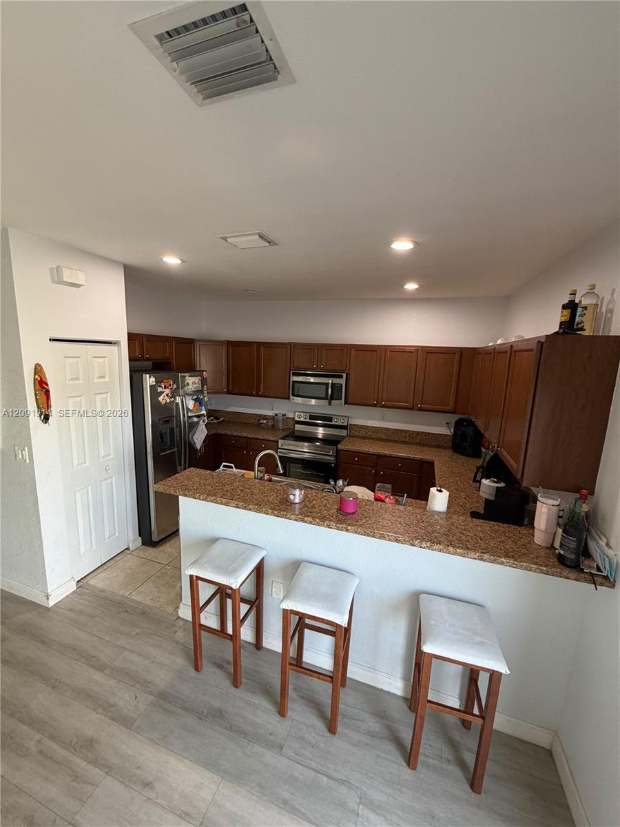 3515 W 89th Place