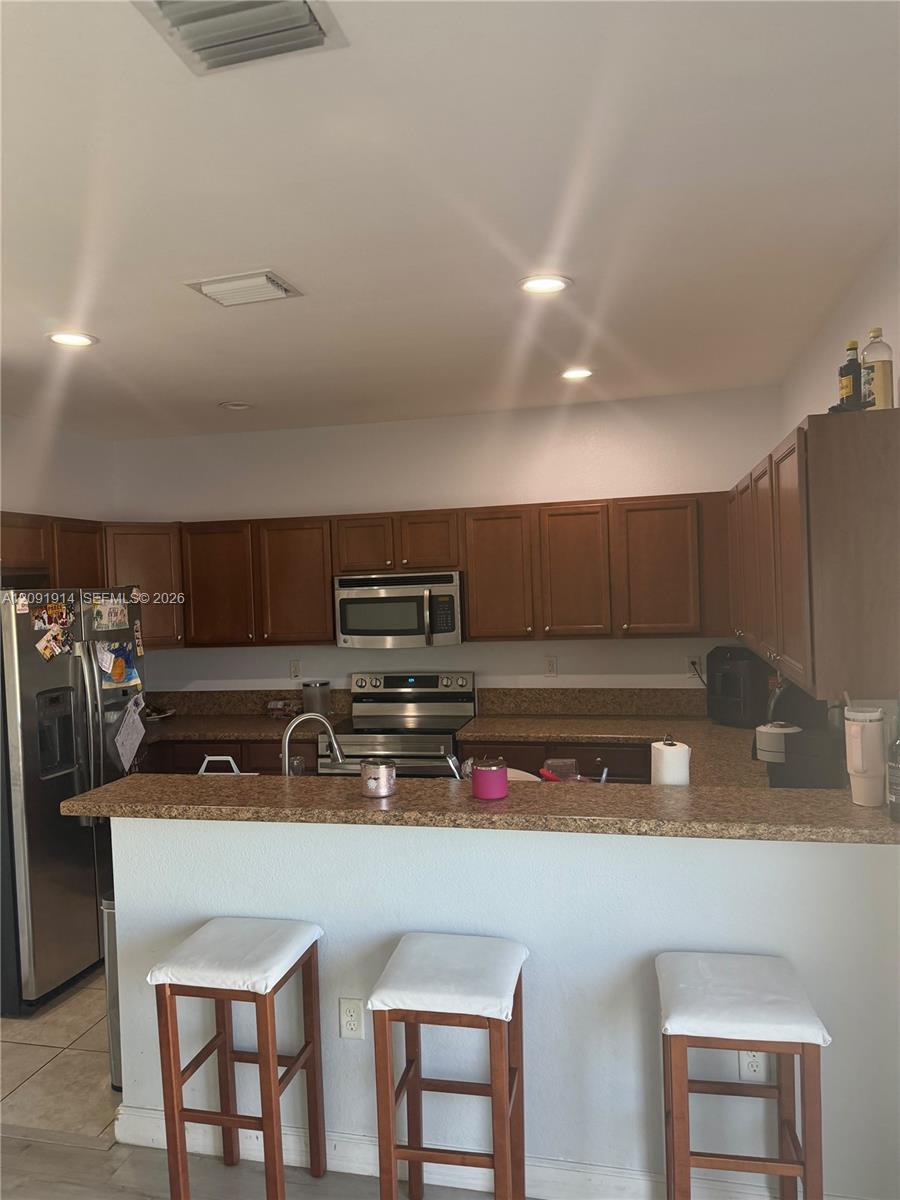 3515 W 89th Place