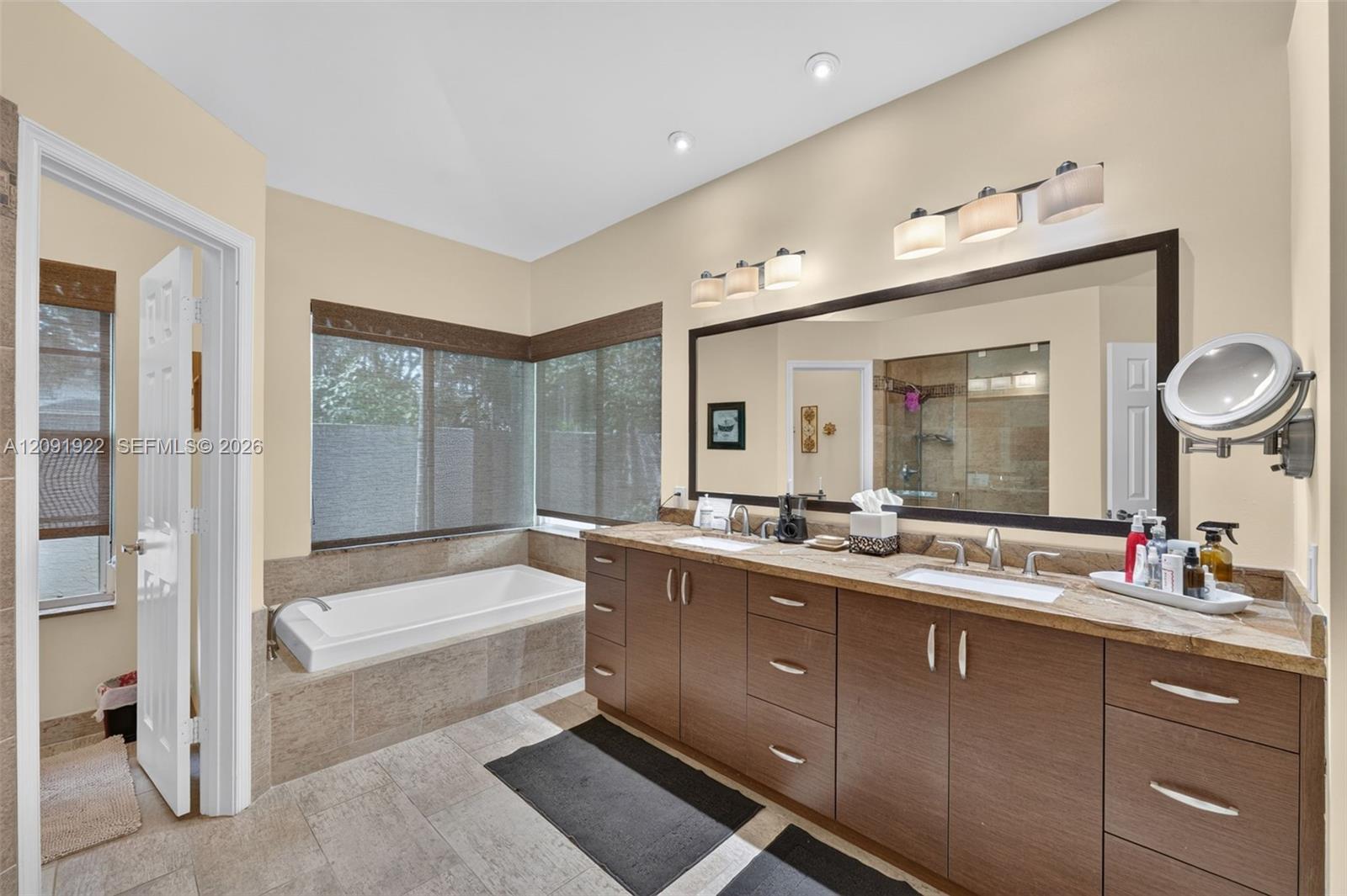 3315 Ottawa Lane
