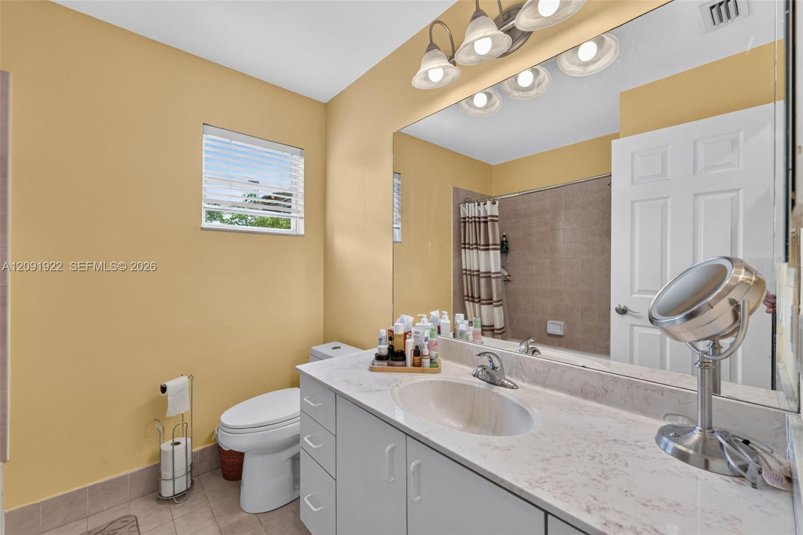 3315 Ottawa Lane