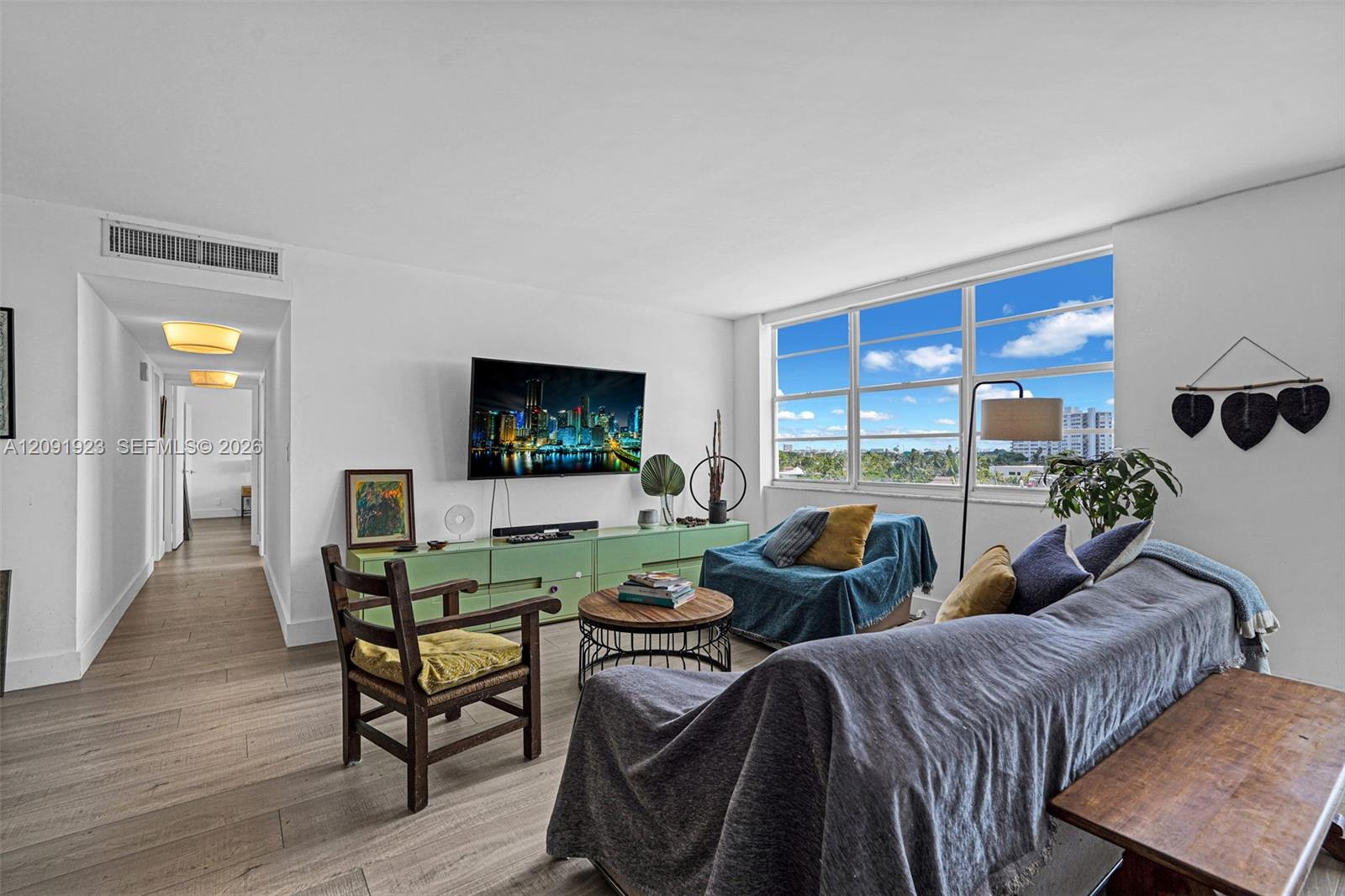 2100 Sans Souci Boulevard